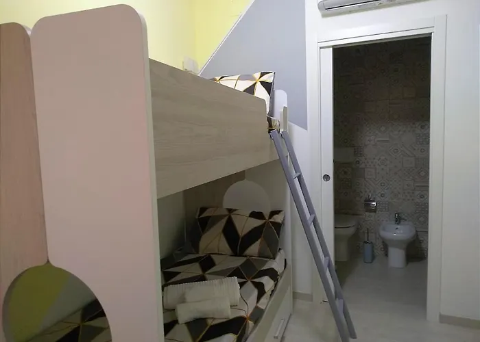 住宿加早餐酒店 Avia