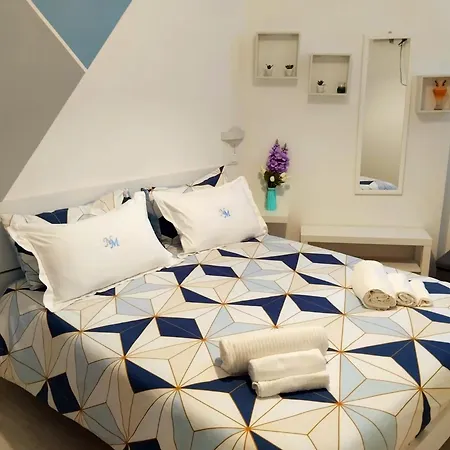 Avia Bed & Breakfast *