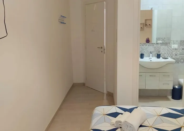 فندق مبيت وإفطار Avia لوتشرا